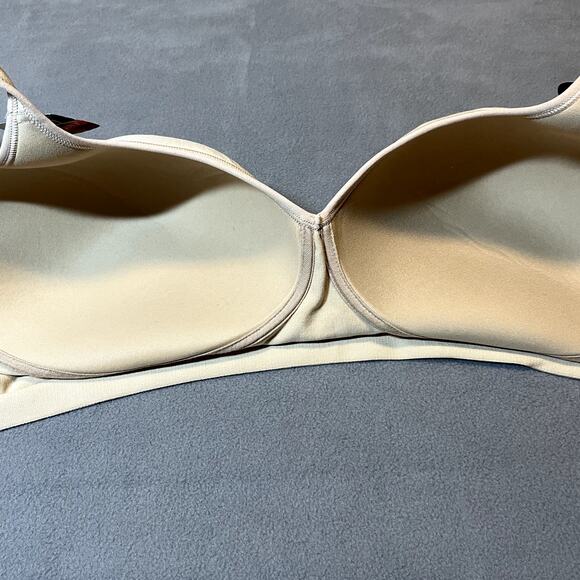 Bali Comfort Bra Womens 40DD Nude Neutral Classic Underwear Beige - Picture 5 of 9